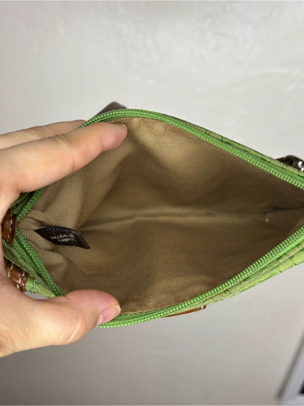 N/A wristlet only
